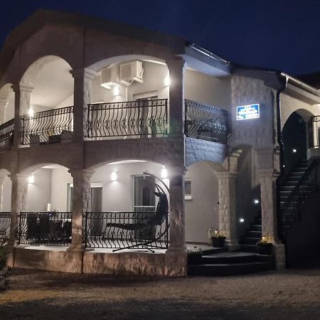 Villa Marija Vir Ngoại thất bức ảnh