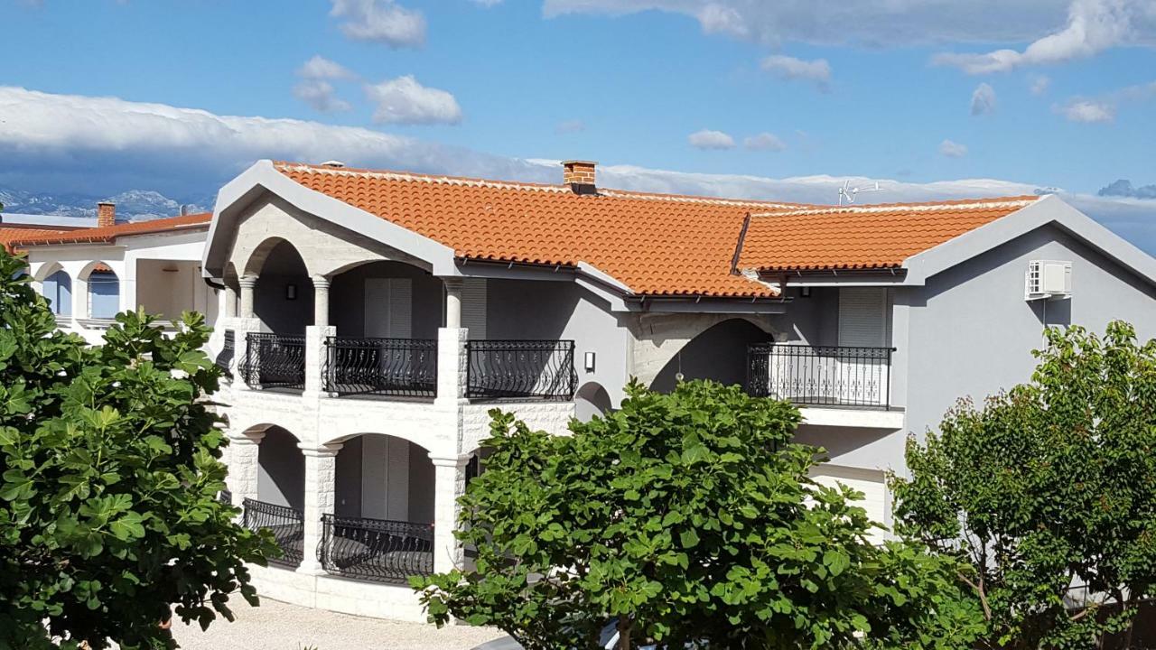 Villa Marija Vir Ngoại thất bức ảnh